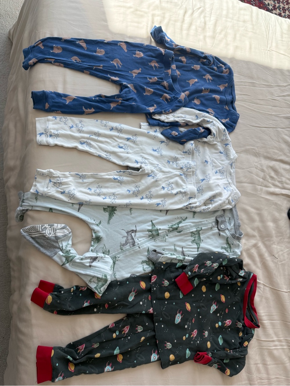 Bundle organic cotton 2T pajamas magnetic me Burt’s bees little green radicals